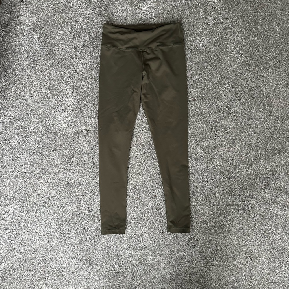 Olive green workout leggings